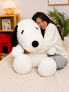 Peluche Snoopy sentado
