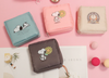 Bolso para toallas sanitarias op maquillaje Snoopy
