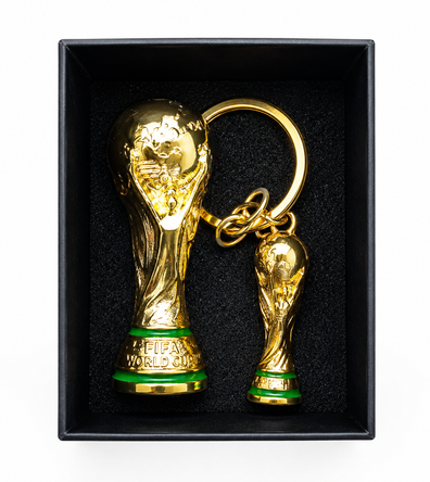 Caja de Regalo Mini Figura Copa de Metal y llavero FIFA 2026