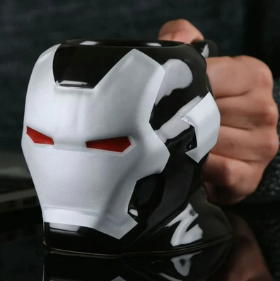 Taza Black Iron Man
