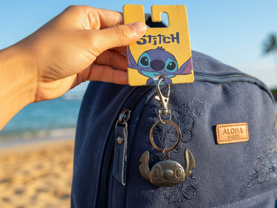 Llavero metálico Stitch cara