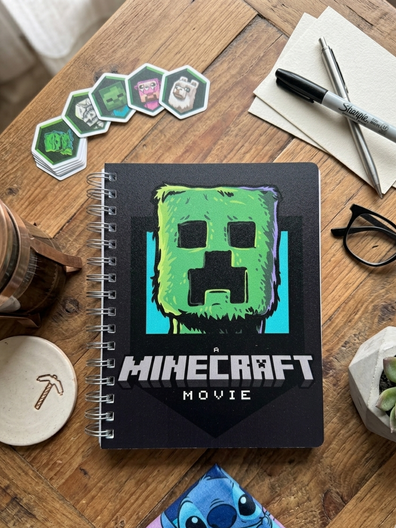 Libreta o cuaderno Minecraft  con separadores Creeper