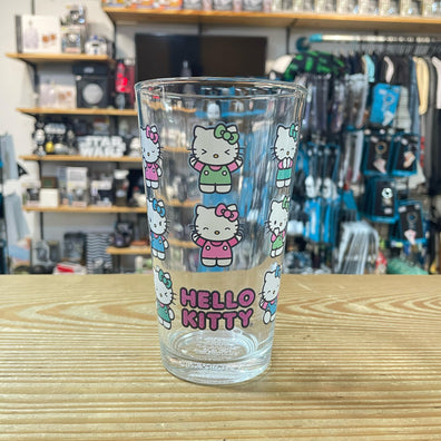 Vaso Hello Kitty Distintos Outfits