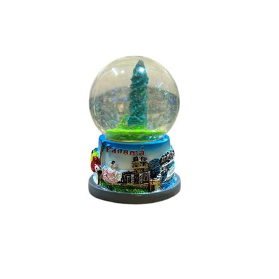 Bola de Cristal Edificio Tornillo Panama