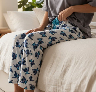 Mono o Jogger Pijama Blanco Stitch