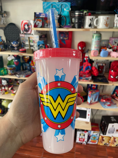 termo  Wonder Woman con Carrizo Color Change